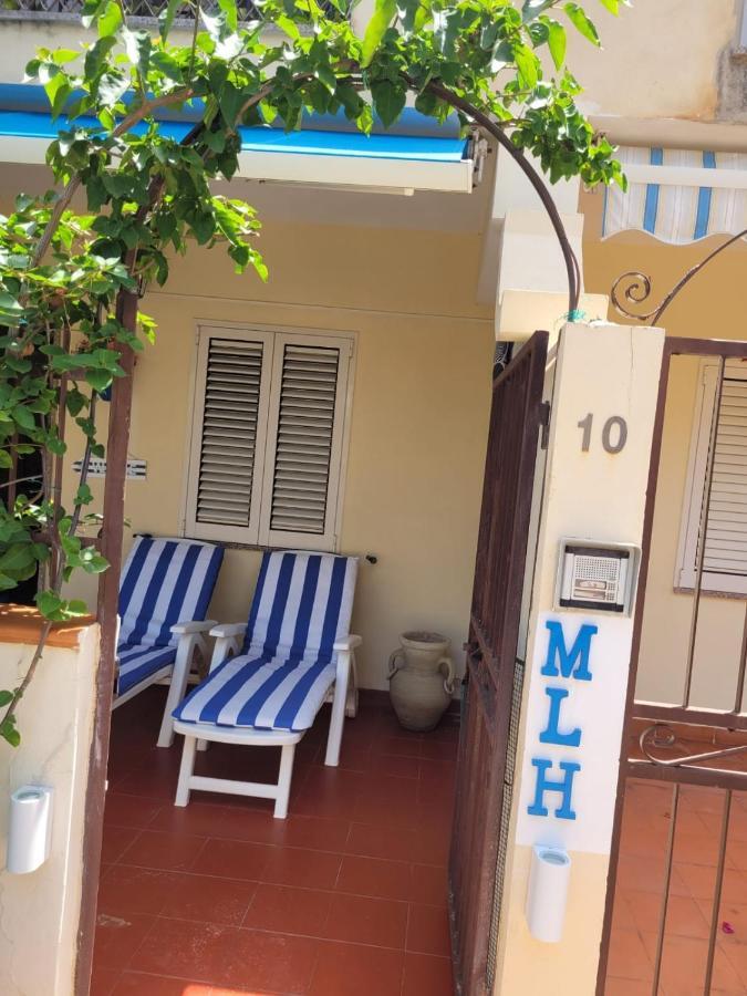 My Little House - Appartamento Con Patio E Parcheggio Privato A 5 Minuti Dalla Spiaggia E Dal Centro Тропея Экстерьер фото