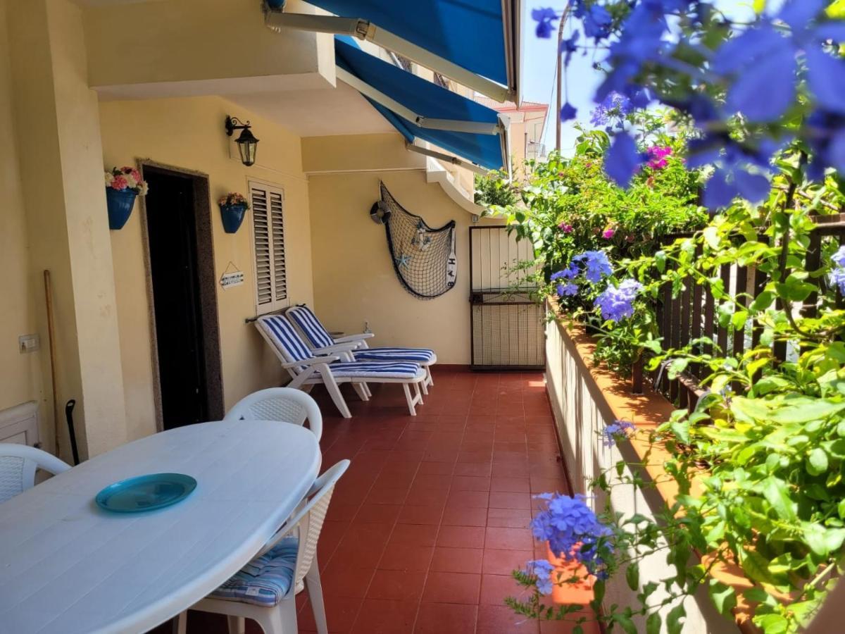 My Little House - Appartamento Con Patio E Parcheggio Privato A 5 Minuti Dalla Spiaggia E Dal Centro Тропея Экстерьер фото