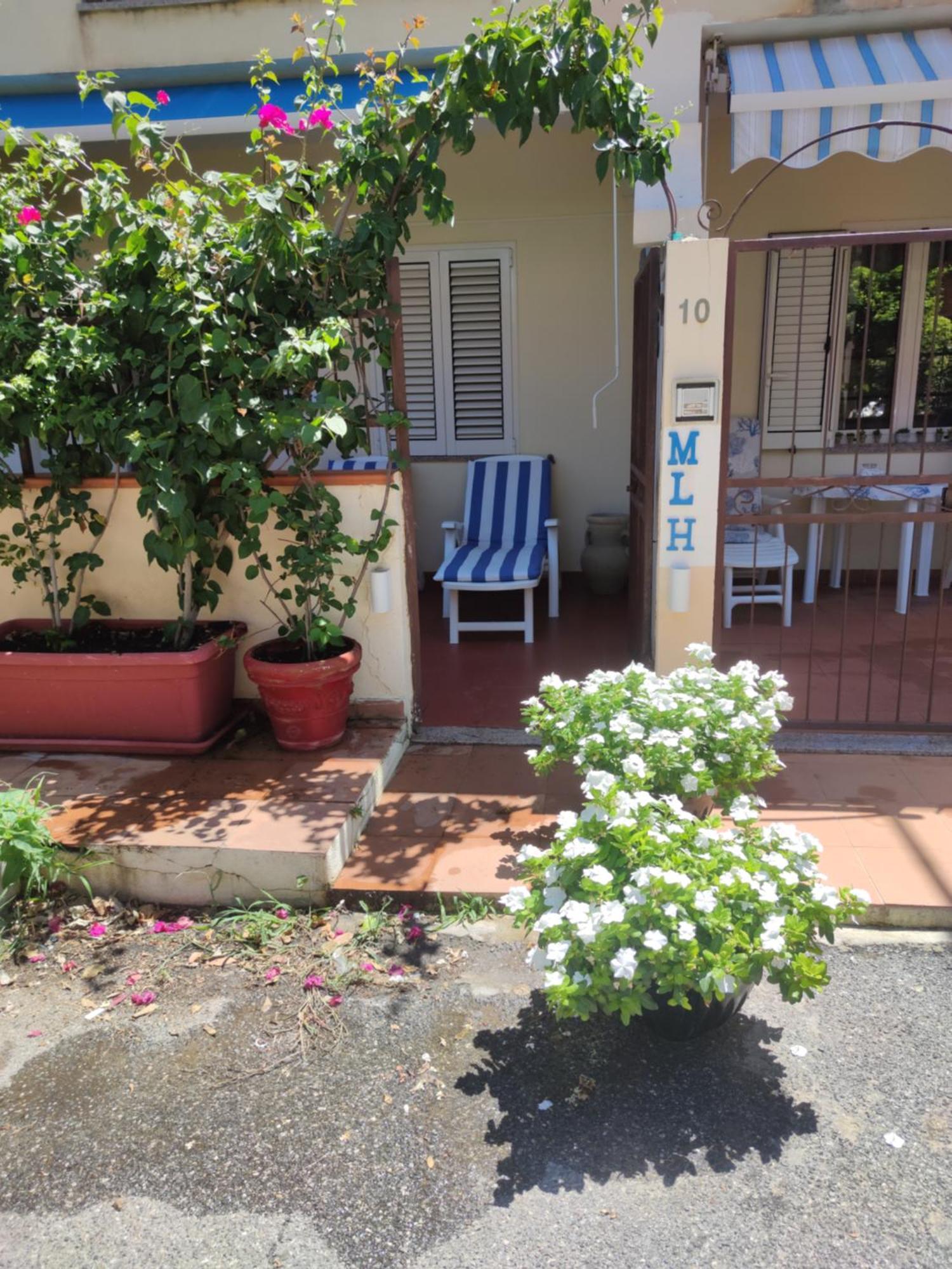 My Little House - Appartamento Con Patio E Parcheggio Privato A 5 Minuti Dalla Spiaggia E Dal Centro Тропея Экстерьер фото